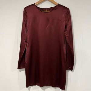 Zara long sleeves mini dress Large burgundy. NWT